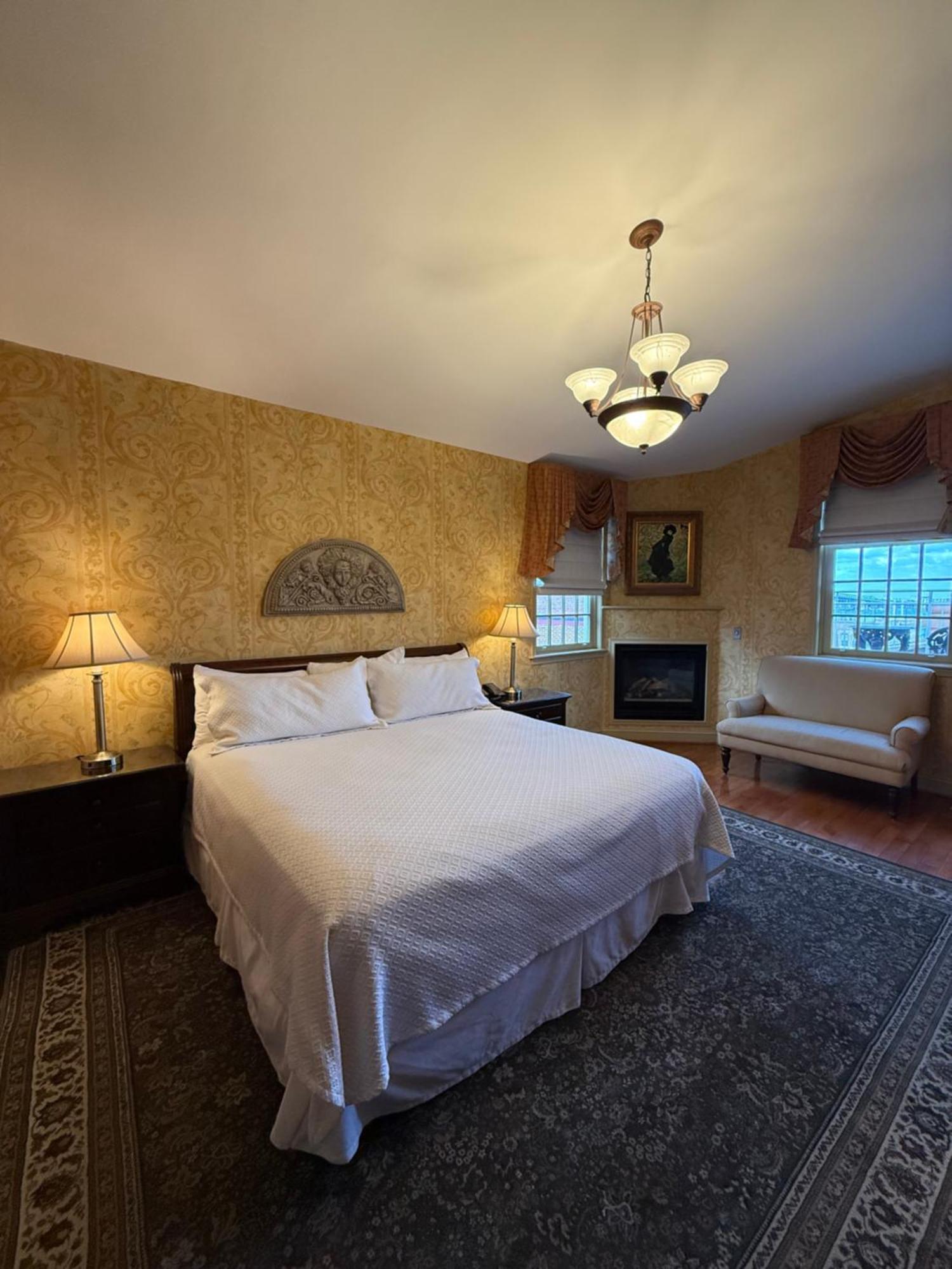 Hotel Penn's View 3*